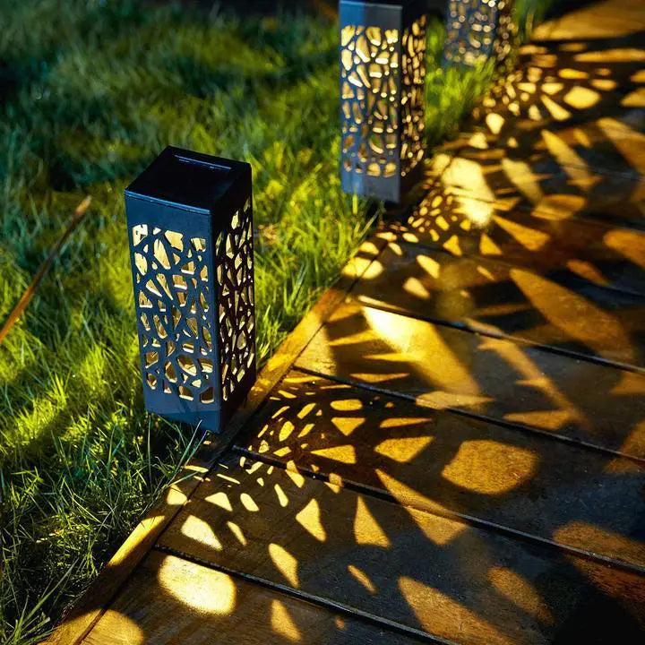 Solar-Powered Vintage Garden Light